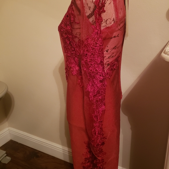 NWT COUTURE Red Sexy Lace Bodycon Dress - Picture 5 of 7